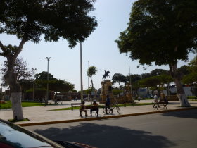 Pisco: Plaza de Armas