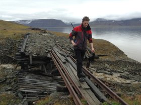 Disused railway between Colesbukta and Grumant Mine<br>One of several dangerous bridges