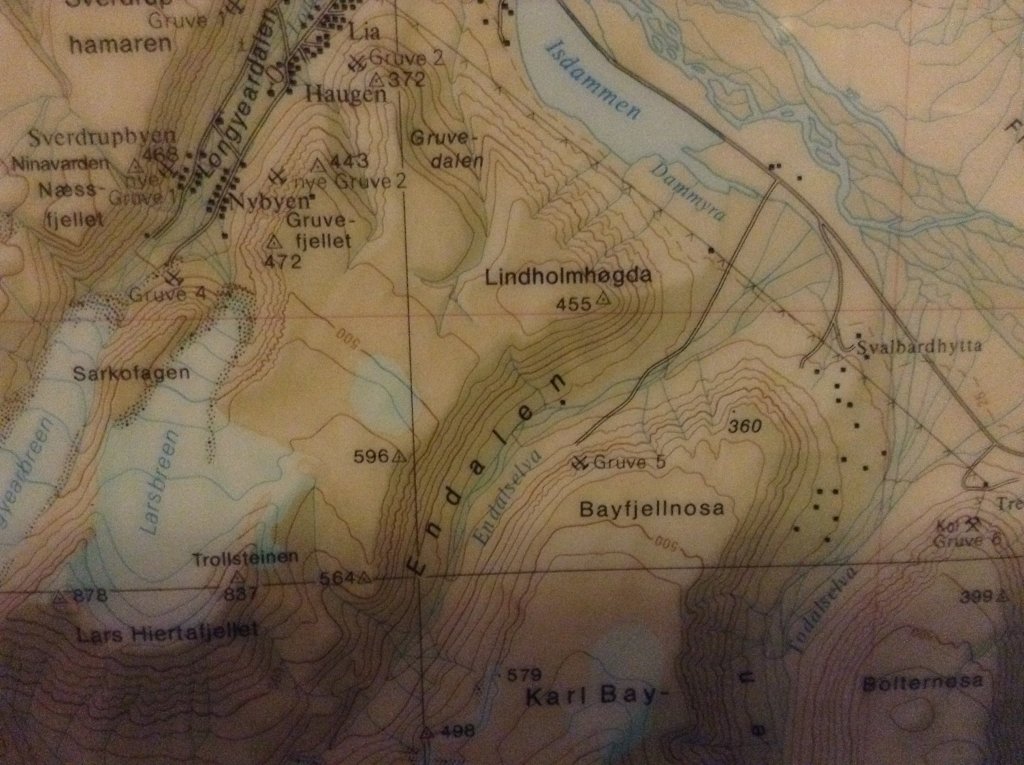 Map of Nybyen and Adventdalen
